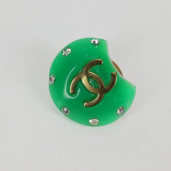 CHANEL Clip-on Earring Gold Tone Green CC Auth - Picture 7 of 12